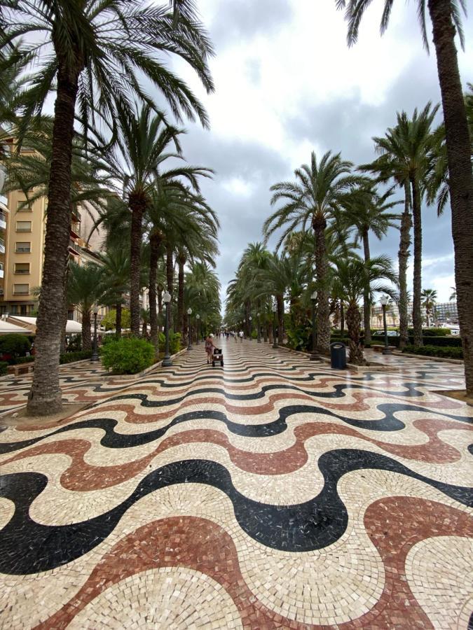Calle San Carlos 132 Alicante Dış mekan fotoğraf